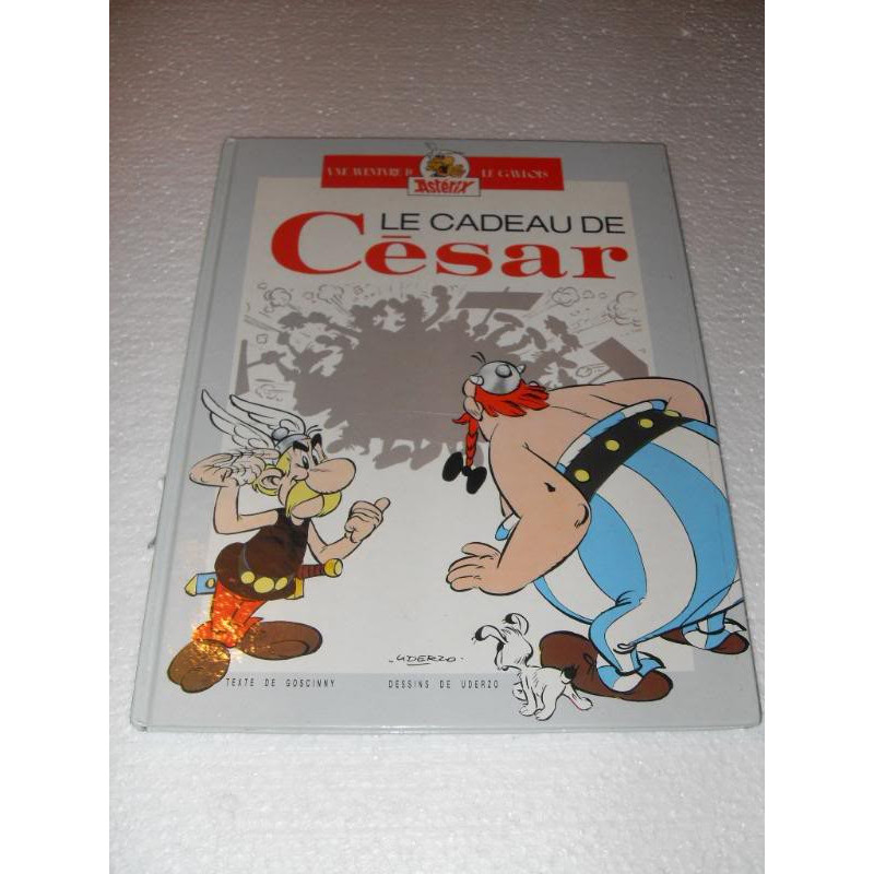 Asterix (double) : Le Cadeau De César & La Grande Traversée [BD]